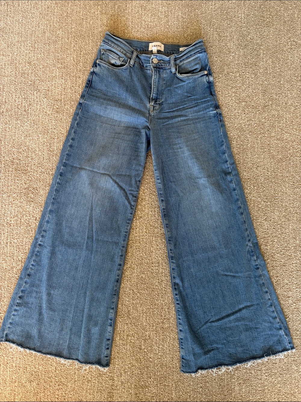 Frame Denim Wide-Leg Jeans in Medium Blue Wash